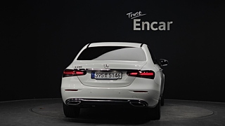 MERCEDES BENZ E-CLASS W213 2023