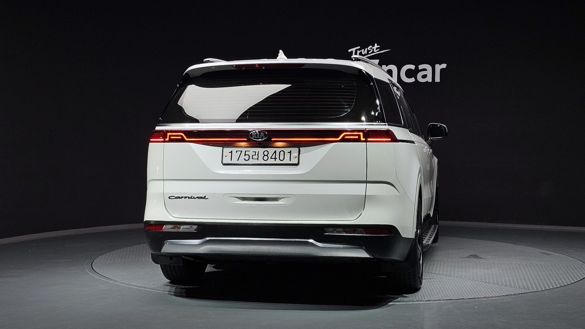 KIA CARNIVAL 2020