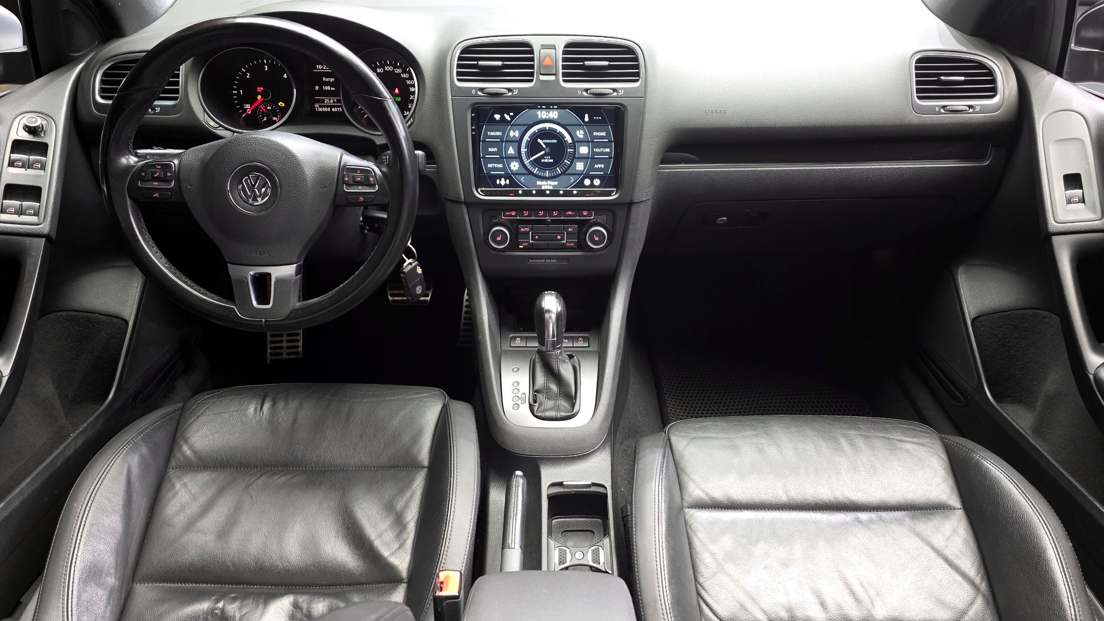 VOLKSWAGEN GOLF 2012