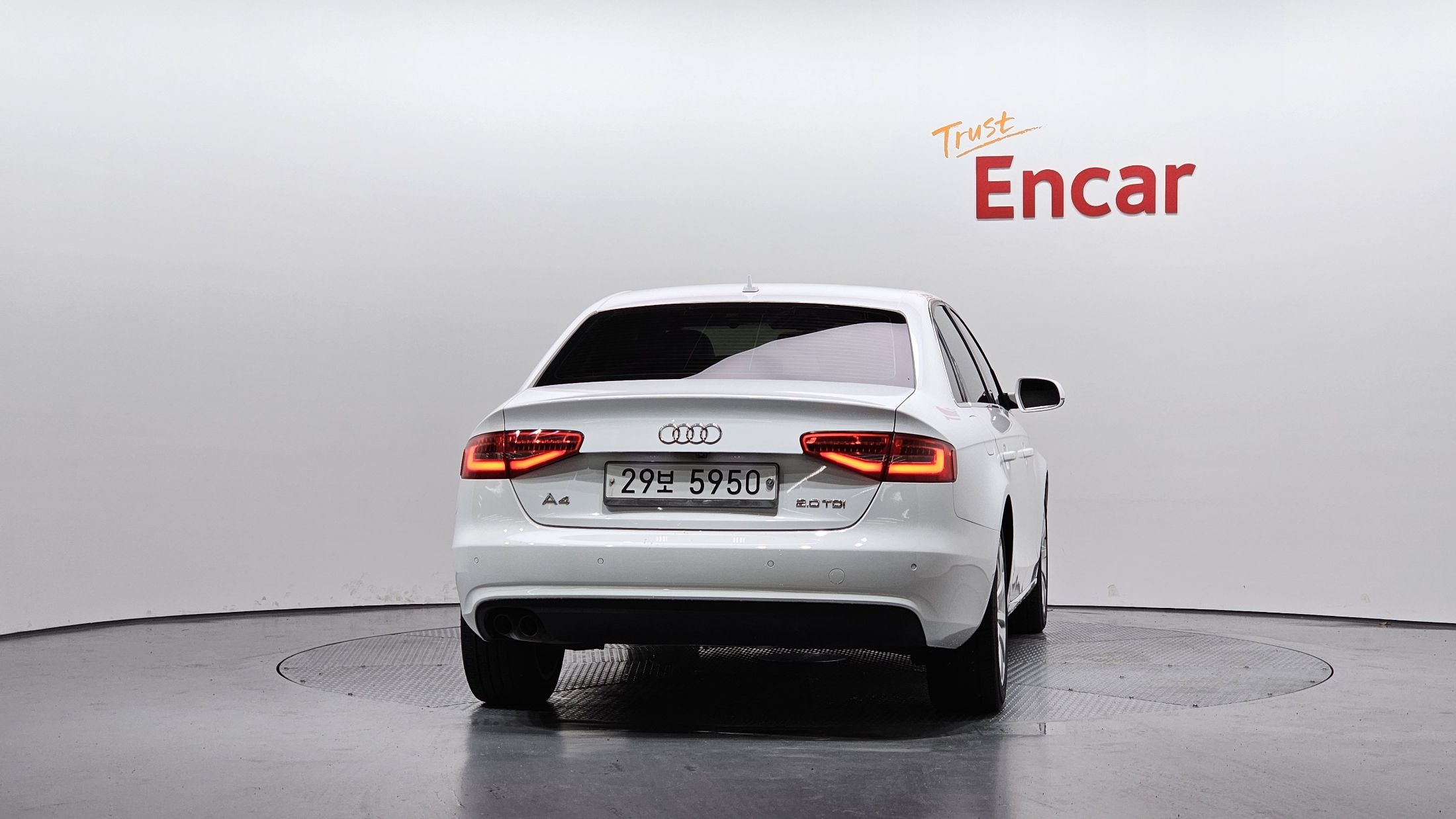 AUDI A4 2013