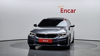BMW 5-SERIES G30 2017