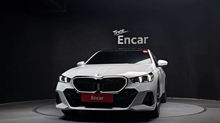 BMW 5-SERIES G60 2023
