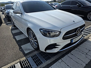 MERCEDES BENZ E-CLASS W213 2022
