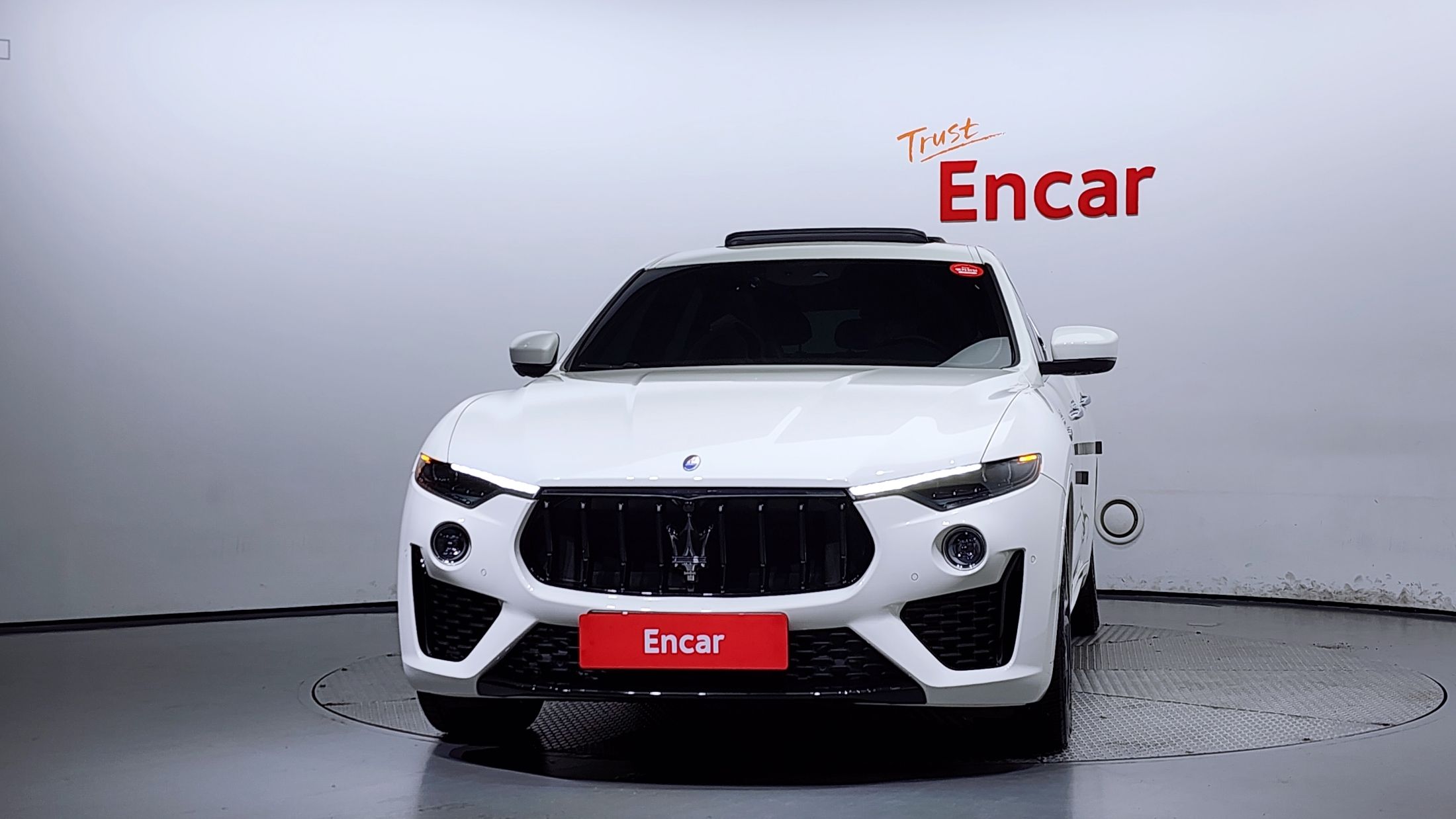 MASERATI LEVANTE 2021