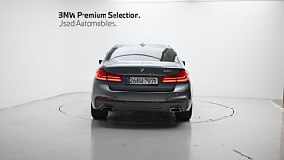 BMW 5-SERIES G30 2017