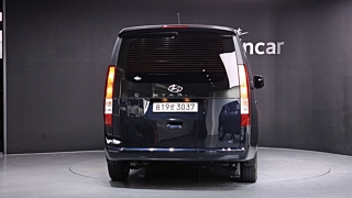 HYUNDAI STARIA 2022