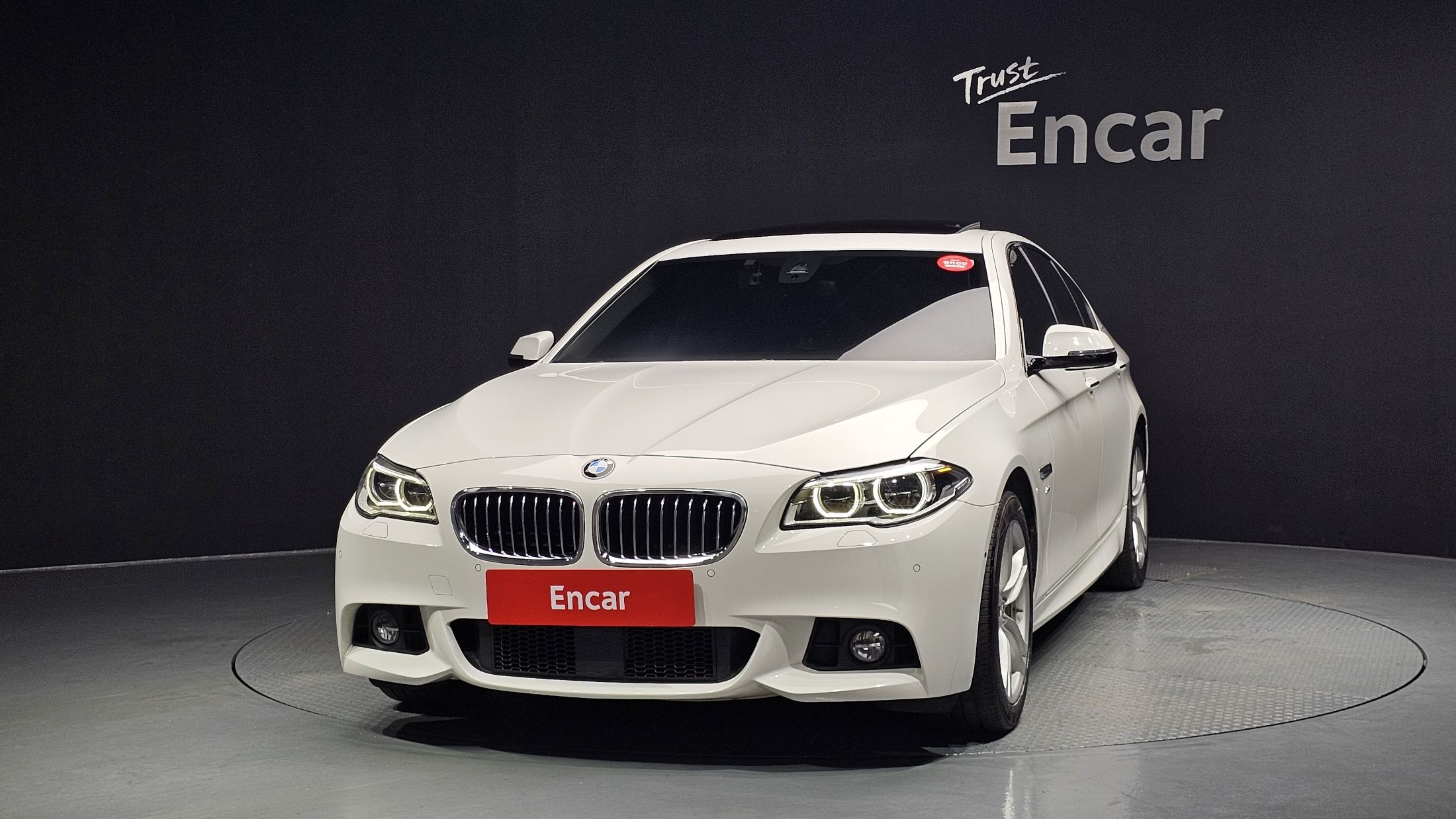 BMW 5-SERIES F10 2016