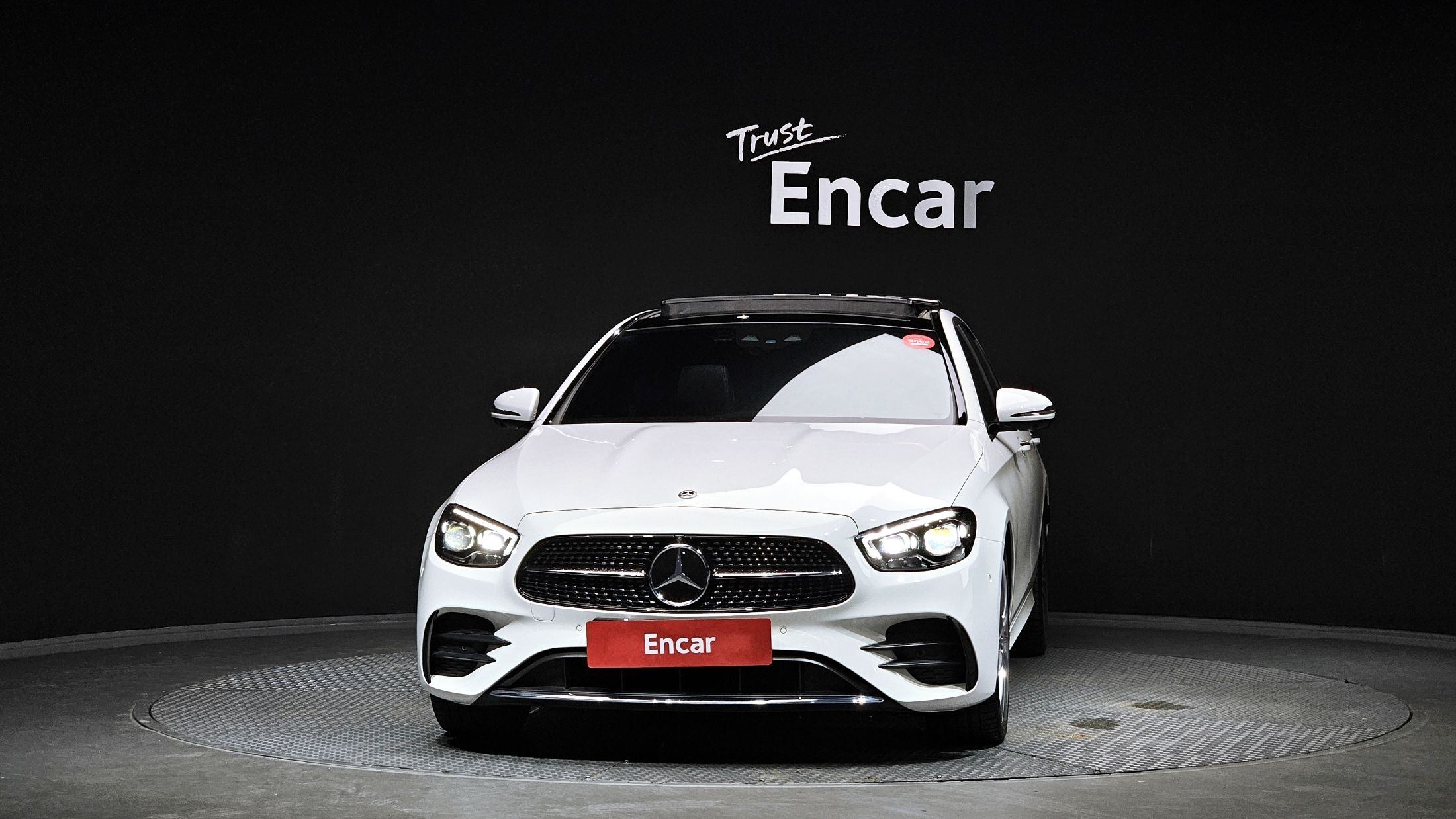 MERCEDES BENZ E-CLASS W213 2021