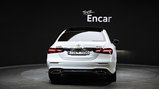 MERCEDES BENZ E-CLASS W213 2021