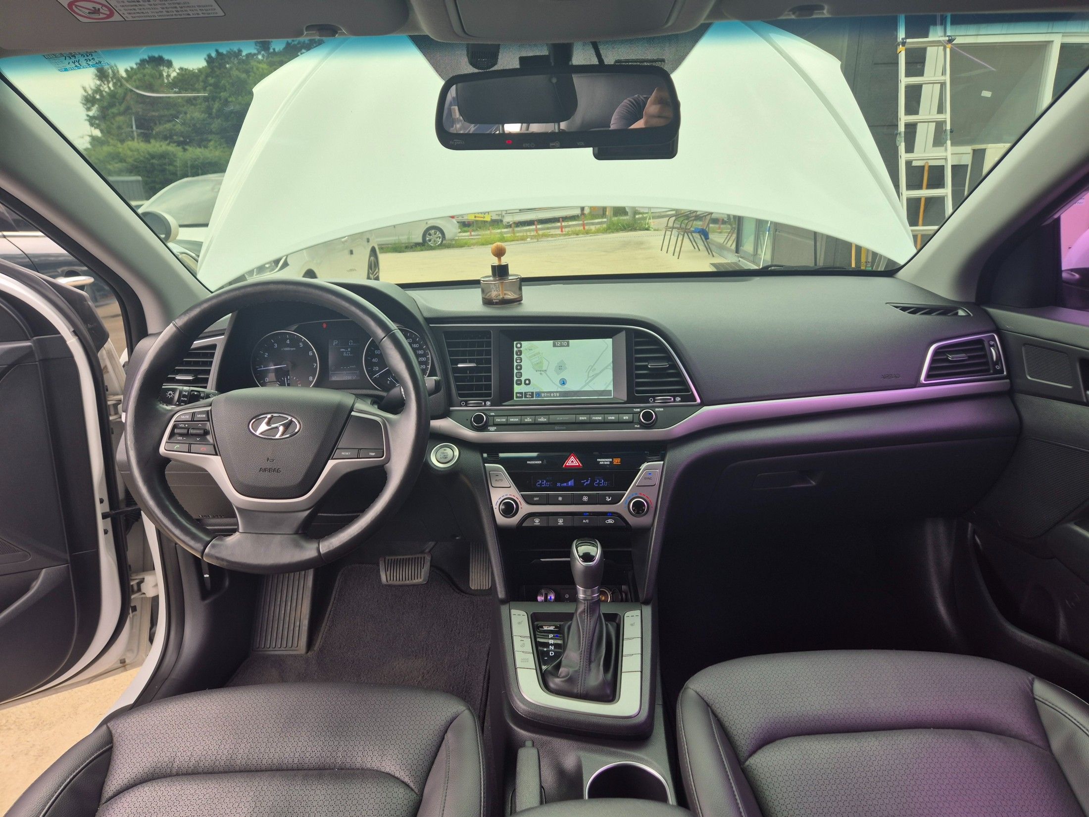 HYUNDAI AVANTE AD 2015