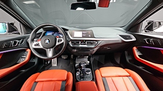 BMW 1-SERIES F40 2024