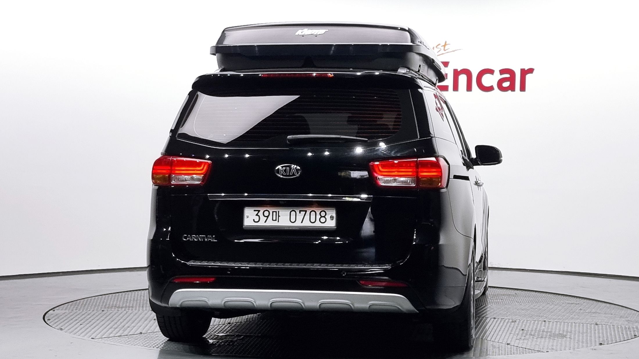 KIA CARNIVAL 2016