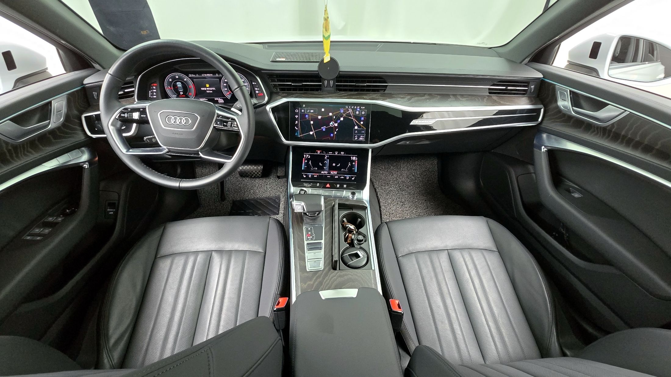 AUDI A6 C8 2022