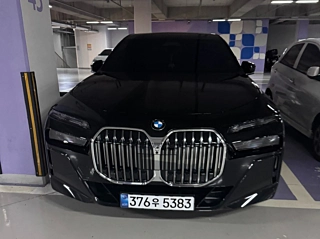 BMW 7-SERIES G70 2025
