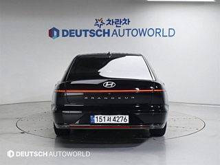 HYUNDAI GRANDEUR HYBRID GN7 2023