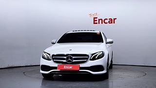 MERCEDES BENZ E-CLASS W213 2018