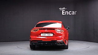 KIA STINGER 2018