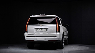 CADILLAC ESCALADE 2019