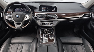 BMW 7-SERIES G11 2016