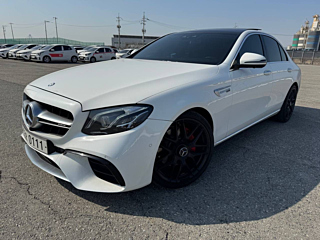 MERCEDES BENZ E-CLASS W213 2016