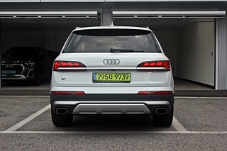 AUDI Q7 4M 2025