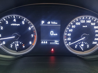 HYUNDAI GRANDEUR IG 2016