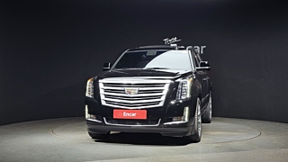 CADILLAC ESCALADE 2018