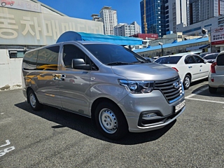 HYUNDAI STAREX GRAND 2021