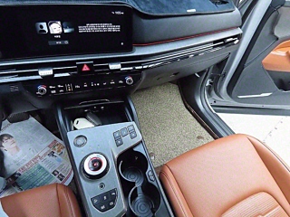 KIA SPORTAGE 2025