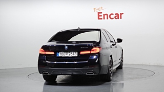 BMW 5-SERIES G30 2021