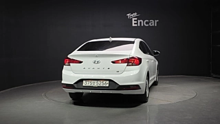 HYUNDAI AVANTE AD 2019