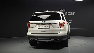 FORD EXPLORER 2018