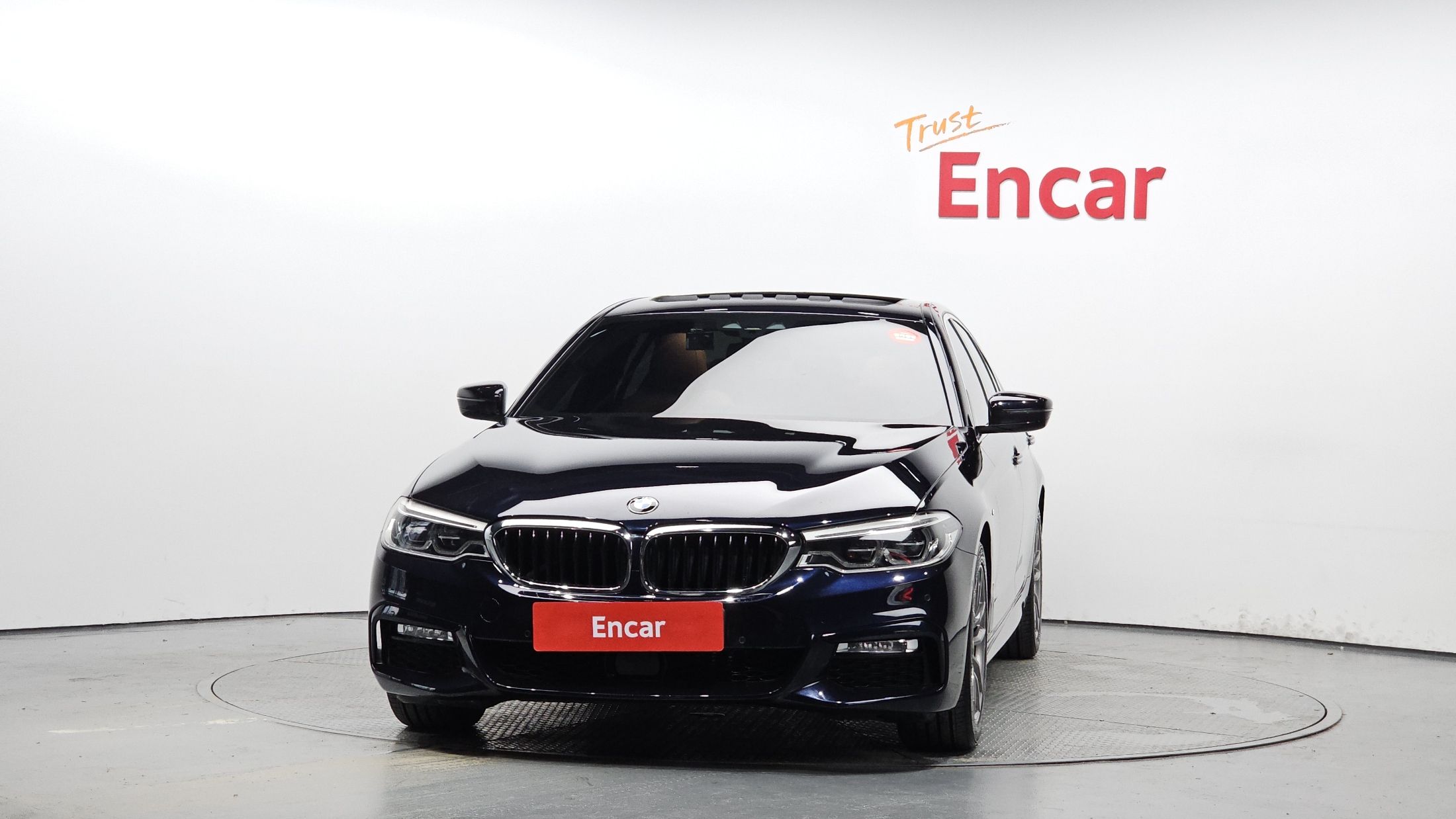 BMW 5-SERIES G30 2018