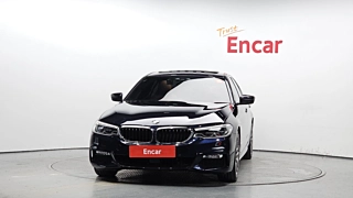 BMW 5-SERIES G30 2018