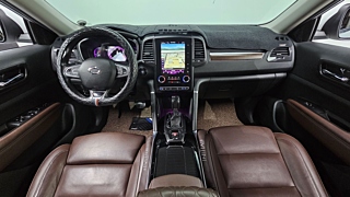 SAMSUNG QM6 2020
