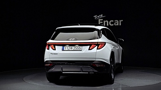 HYUNDAI TUCSON NX4 2023