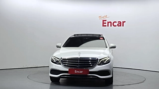 MERCEDES BENZ E-CLASS W213 2016