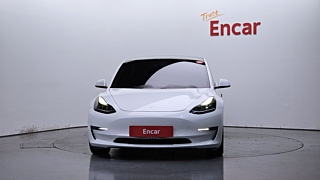 TESLA MODEL 3 2021