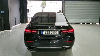 MERCEDES BENZ E-CLASS W213 2021