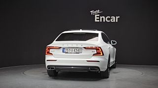 VOLVO S60 2020