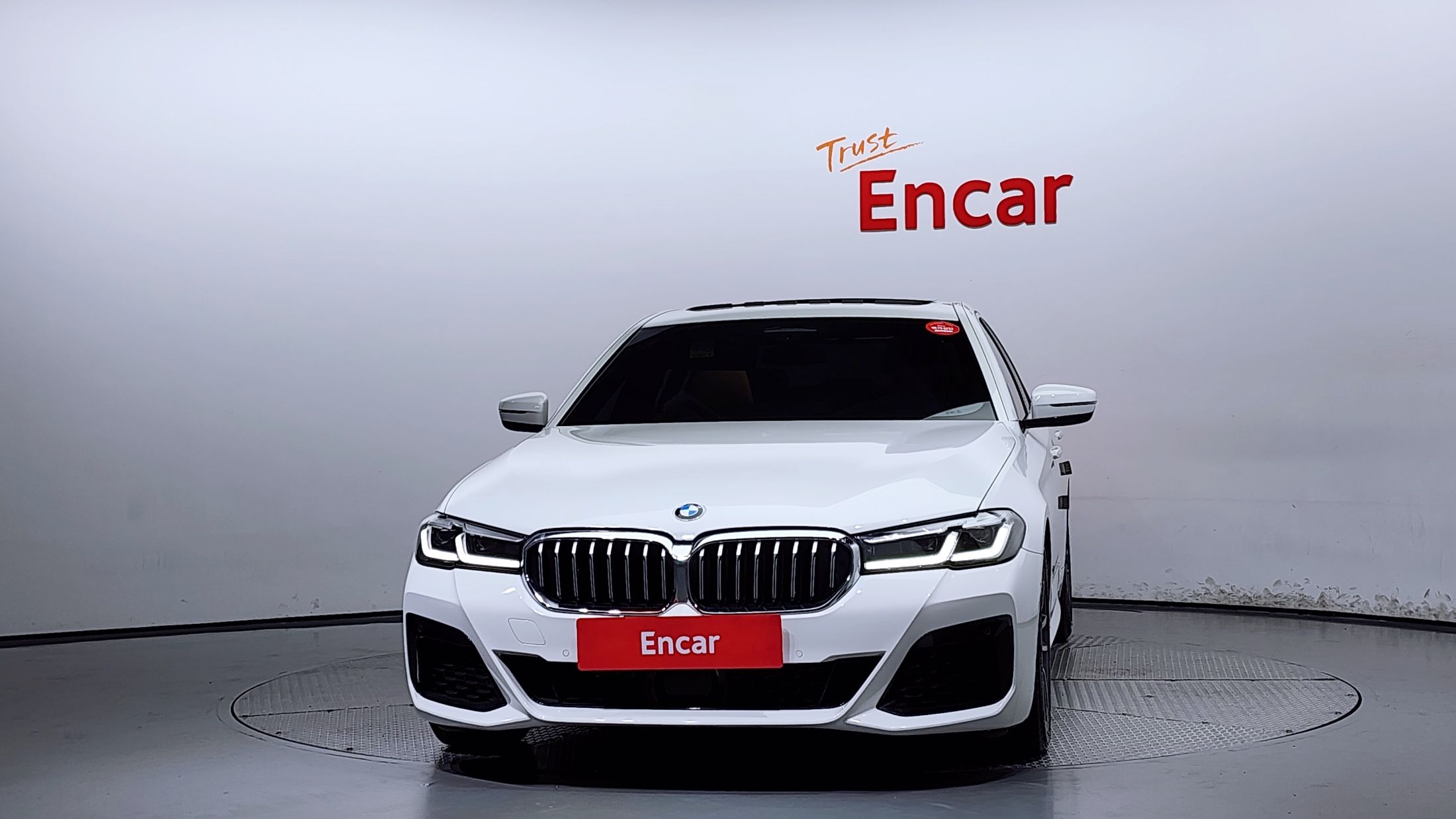 BMW 5-SERIES G30 2022