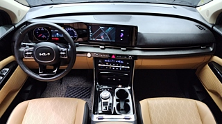 KIA CARNIVAL 2023