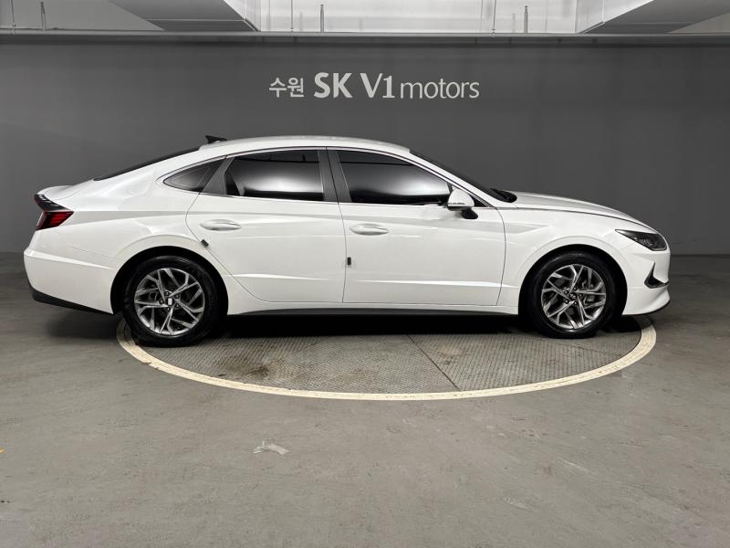 HYUNDAI SONATA DN8 2021