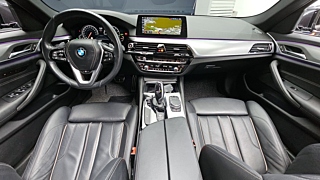 BMW 5-SERIES G30 2017
