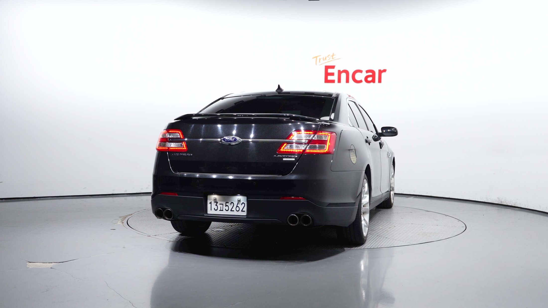 FORD TAURUS 2014