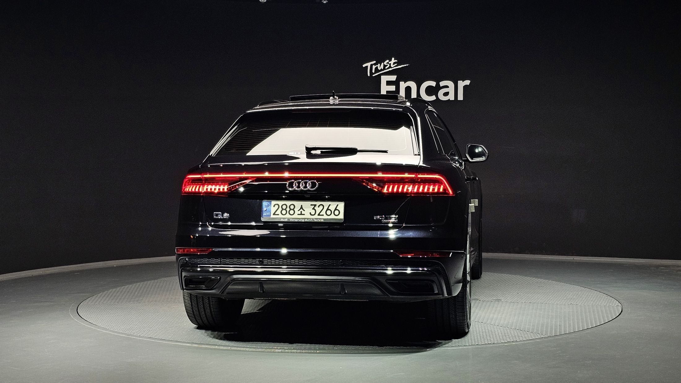 AUDI Q8 4M 2021