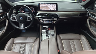 BMW 5-SERIES G30 2021