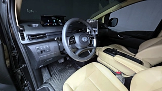 HYUNDAI STARIA  Cargo 3 Seater 2023