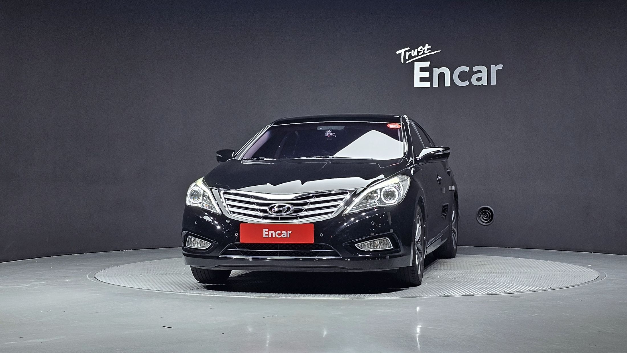 HYUNDAI GRANDEUR HG 2011