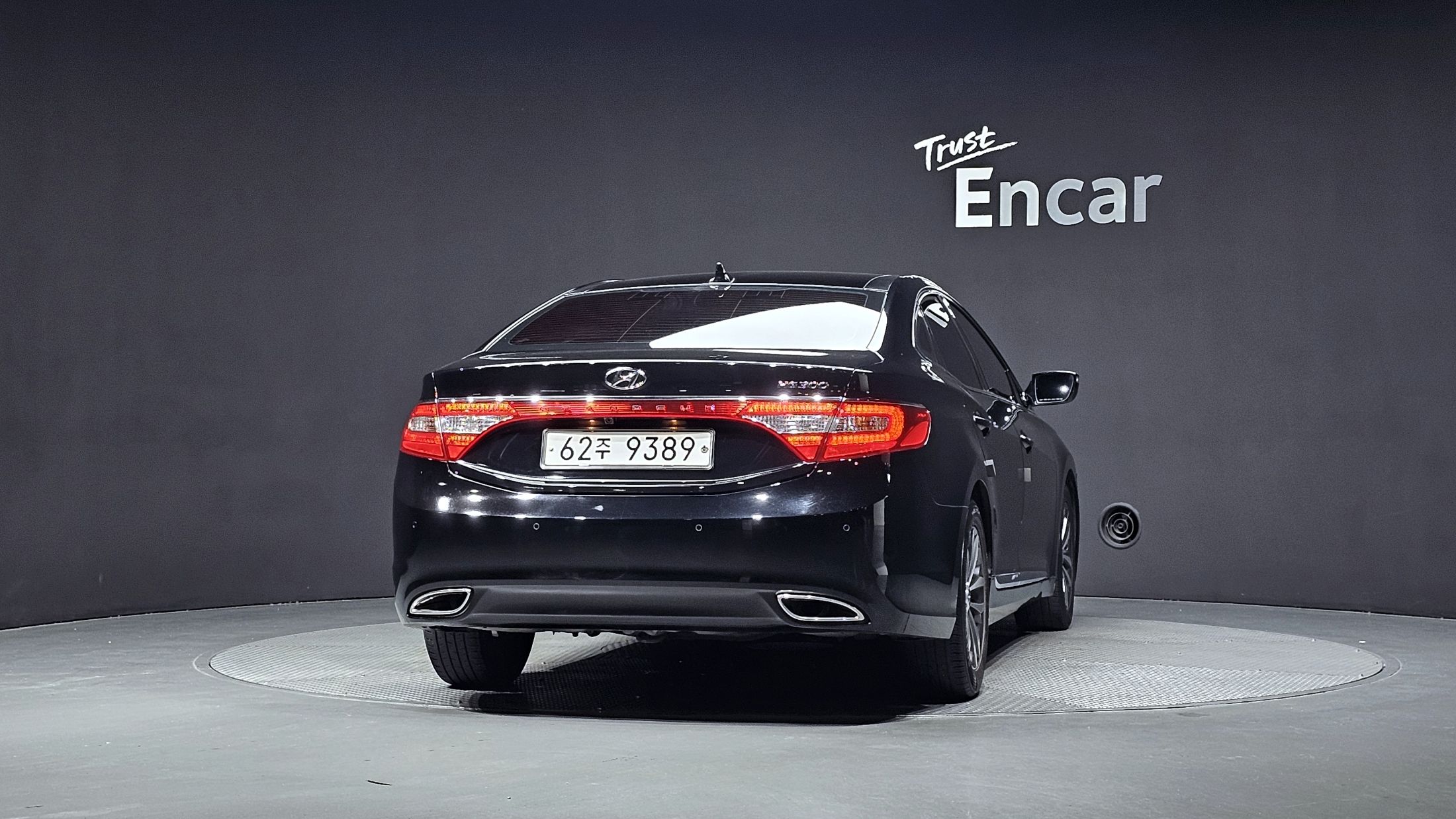 HYUNDAI GRANDEUR HG 2011